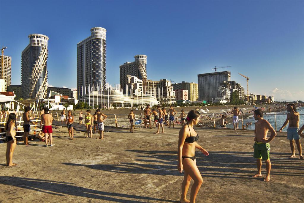 Sebi Apartment Batumi Towers Kültér fotó